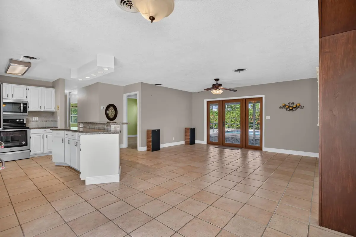 4-web-or-mls-4931-2791 at 4931 NE 27th Avenue, Lighthouse Point