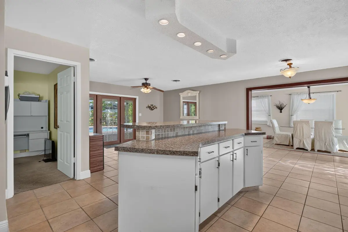 8-web-or-mls-4931-2812 at 4931 NE 27th Avenue, Lighthouse Point