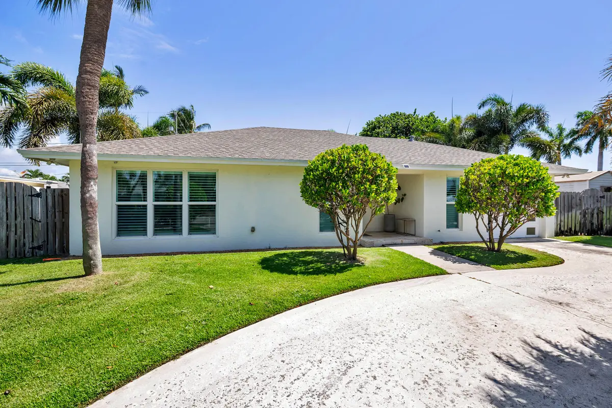 Front at 202 Maryland Drive, Lake Worth Beach
