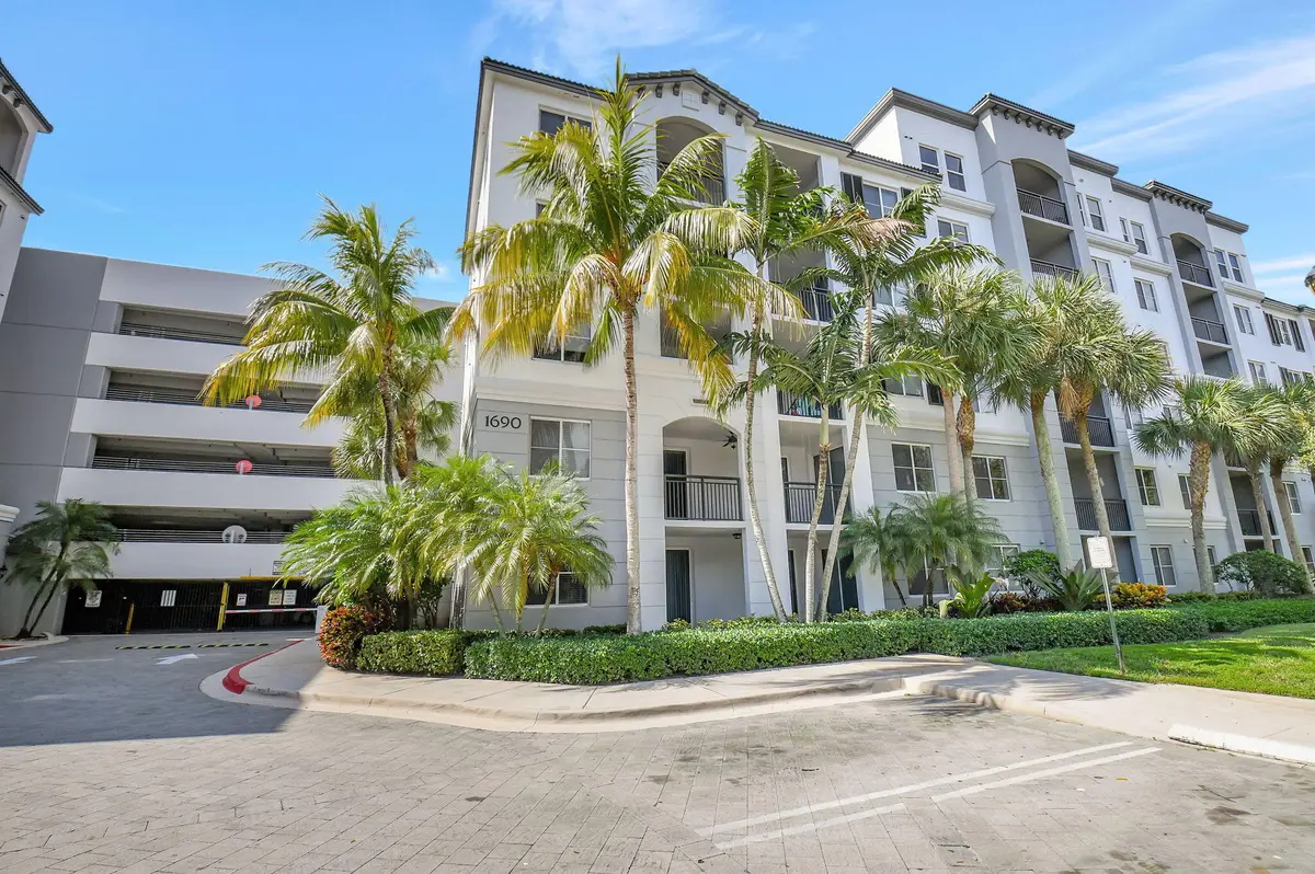 30-web-or-mls-DSC_2334 at 1660 Renaissance Commons Boulevard 2424, Boynton Beach
