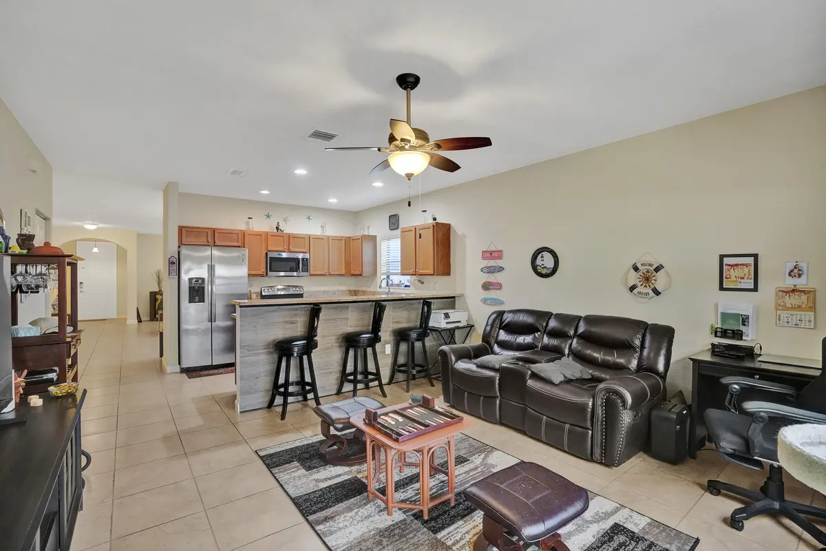 dining 1 at 109 NE 26th Terrace, Homestead