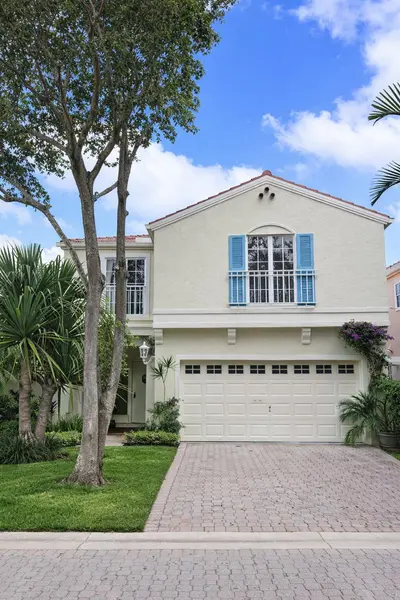 49 Vía Verona, Palm Beach Gardens – sold