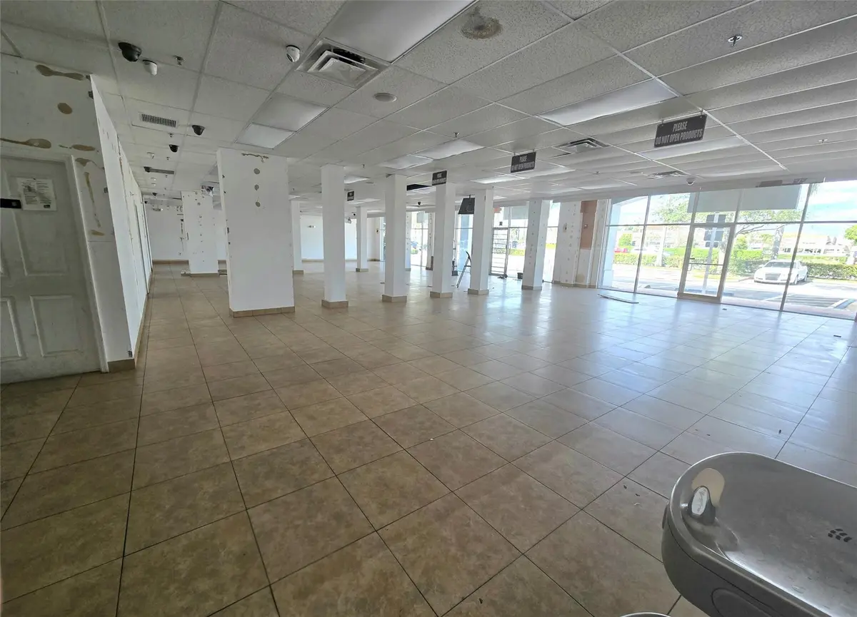 Photo 7 at 3920 W Broward Boulevard #8, Plantation