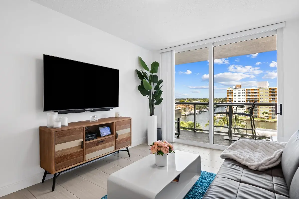 Photo 5 at 3020 NE 32nd Avenue 616, Fort Lauderdale