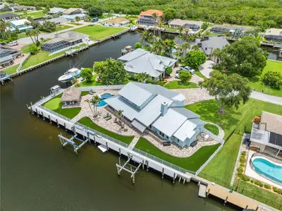 123 Queen Ann Court, Hutchinson Island – sold
