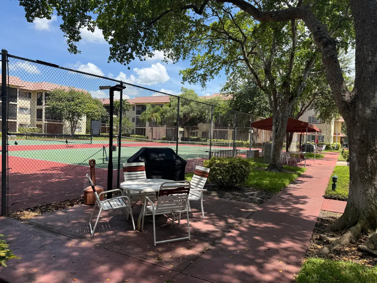BBQ area at 255 S Cypress Road 339, Pompano Beach