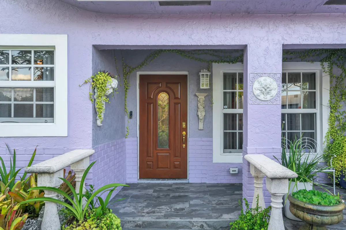 2 Entryway at 1900 SW 87th Avenue, North Lauderdale