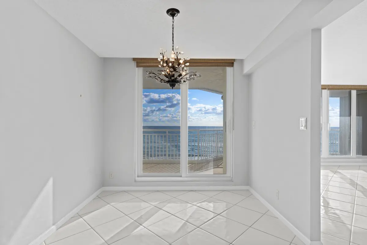 Breakfast Room at 3600 S Ocean Boulevard 203, South Palm Beach