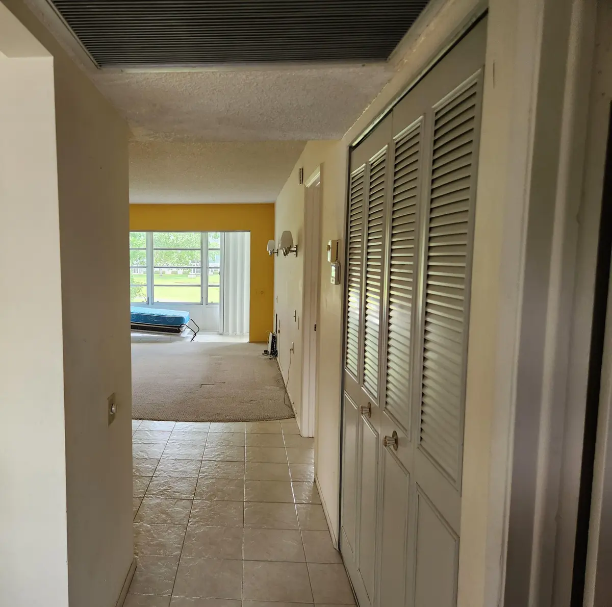 Foyer at 4501 Martinique Way C2, Coconut Creek