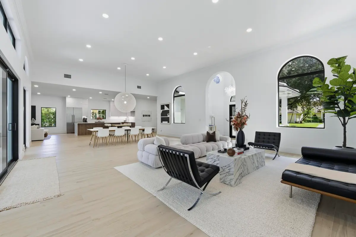 GREAT ROOM at 2557 Seminole Circle, West Palm Beach