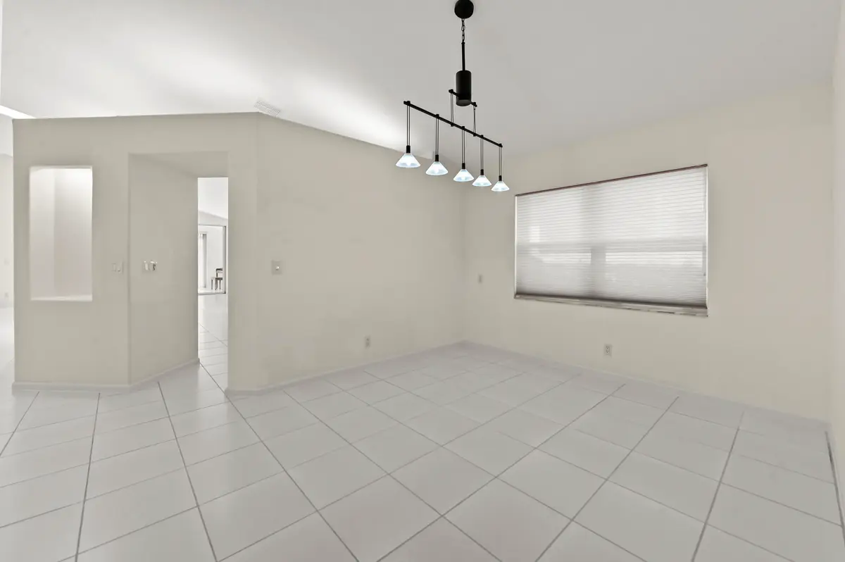 08 Dining room 01 at 6226 Water Lilly Lane, Boynton Beach