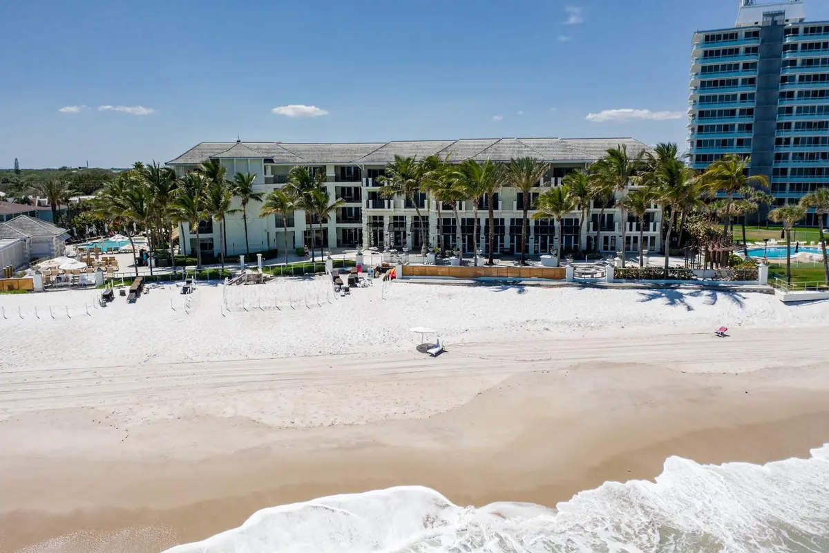 Hotel Back at 3500 Ocean Drive 228, Vero Beach