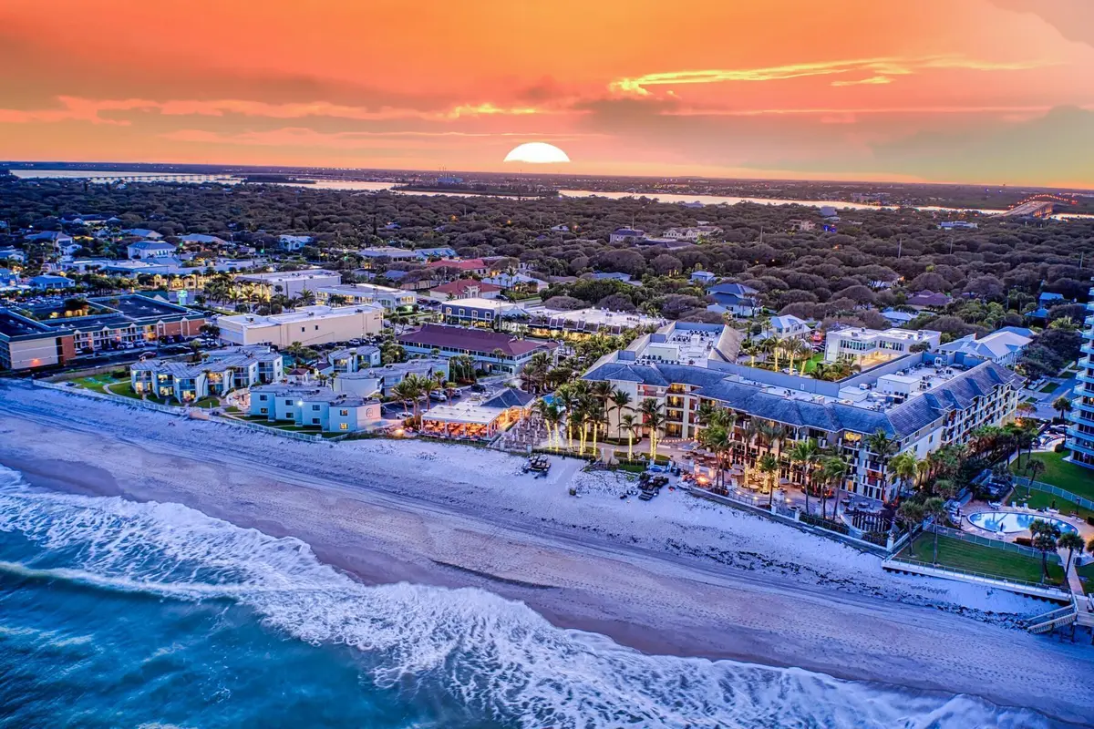 Kimpton VBHS-12-10-20-70 at 3500 Ocean Drive 228, Vero Beach