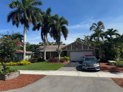 11954 NW 24th Street, Coral Springs – Single Family Residence for sale