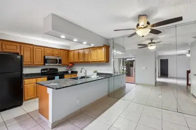 1176 SW 118th Terrace, Davie – Townhouse for sale