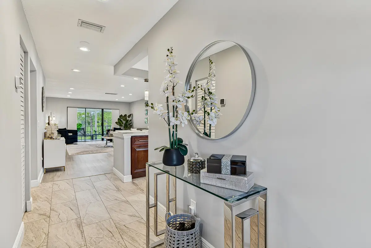matinale-43 at 21656 Juego Circle 23f, Boca Raton