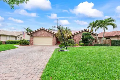 10662 NW 7th Place, Coral Springs – Single Family Residence for sale