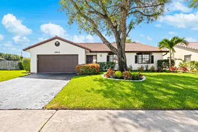 1912 NW 77th Avenue, Margate – sold