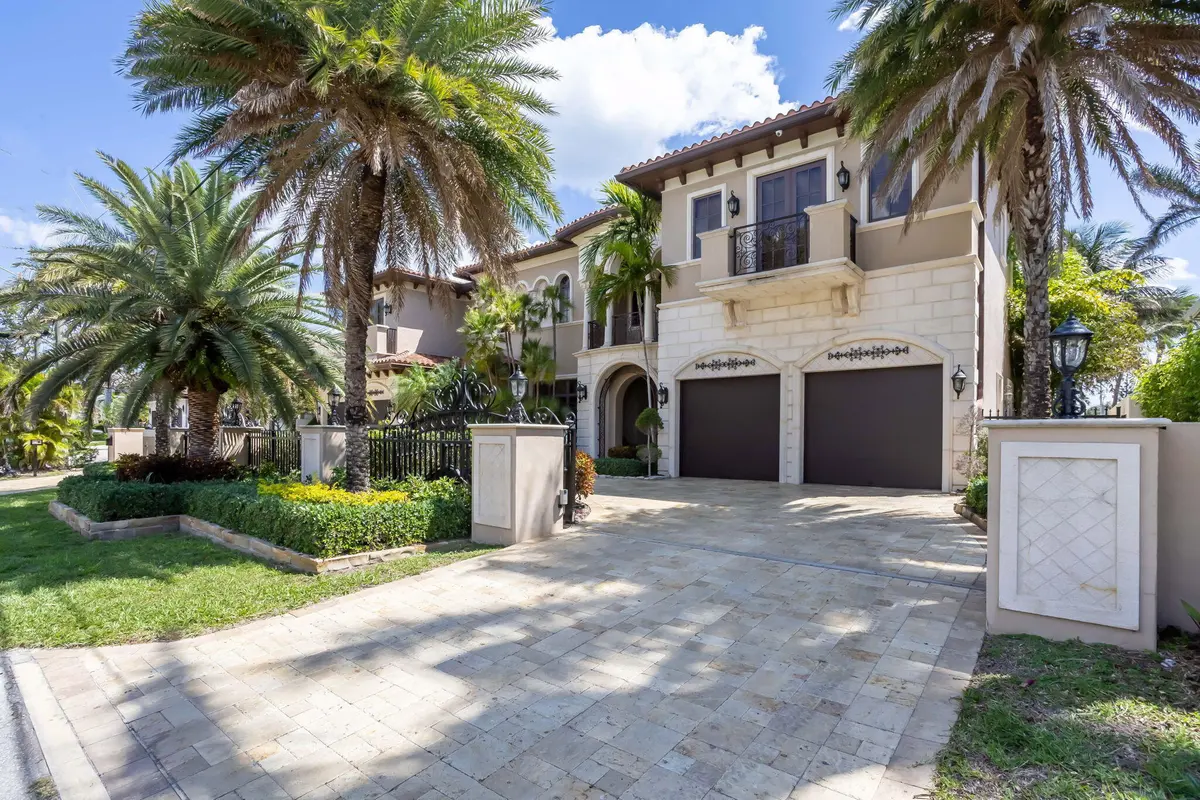 51-web-or-mls-0E2A8026-HDR at 3870 NE 31st Avenue, Lighthouse Point