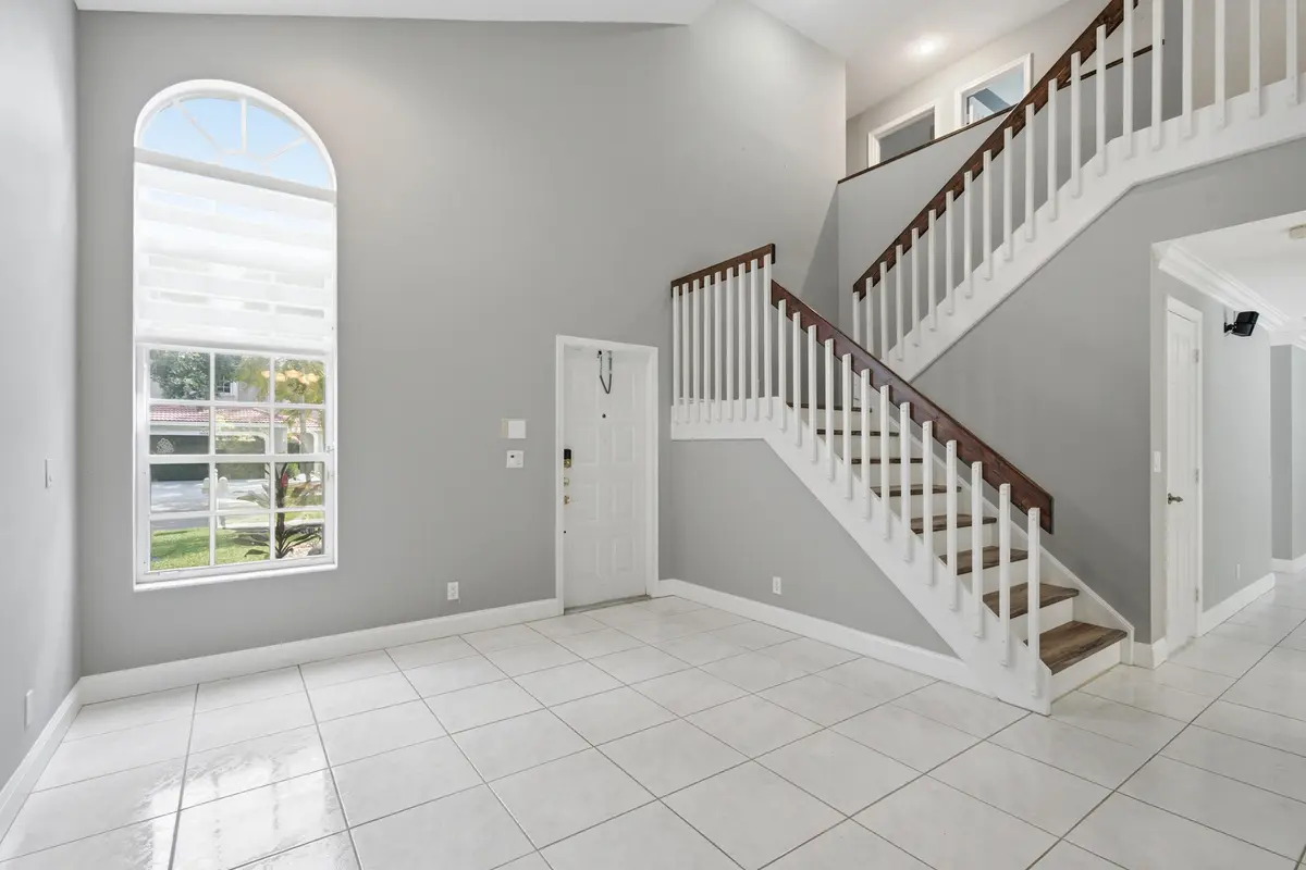 18241 NW 8th Street, Pembroke Pines, FL – photo 6