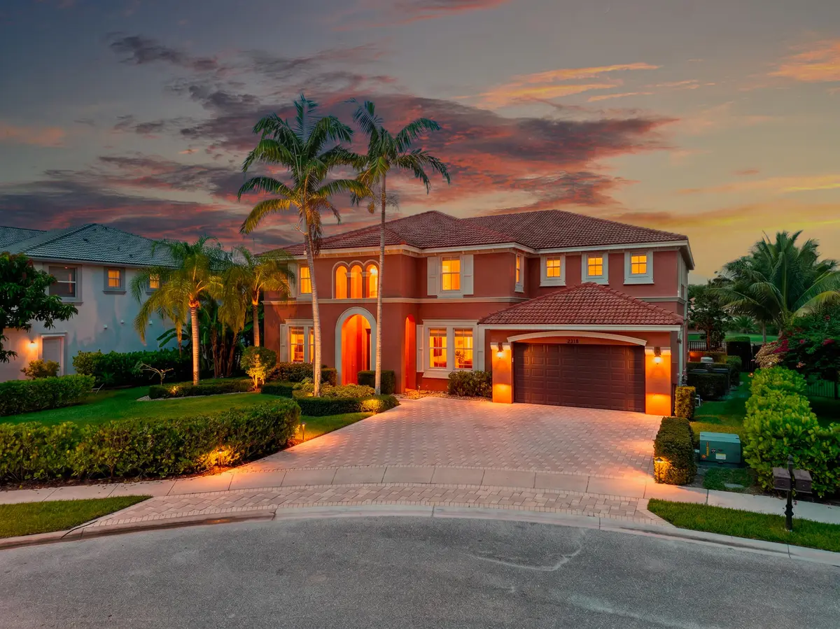 001_Front_Exterior_Twilight at 2816 Pillsbury Way, Wellington