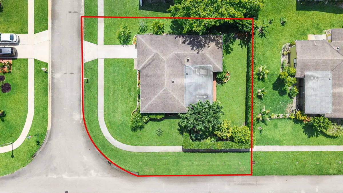 corner lot at 6396 Whispering Wind Way, Delray Beach