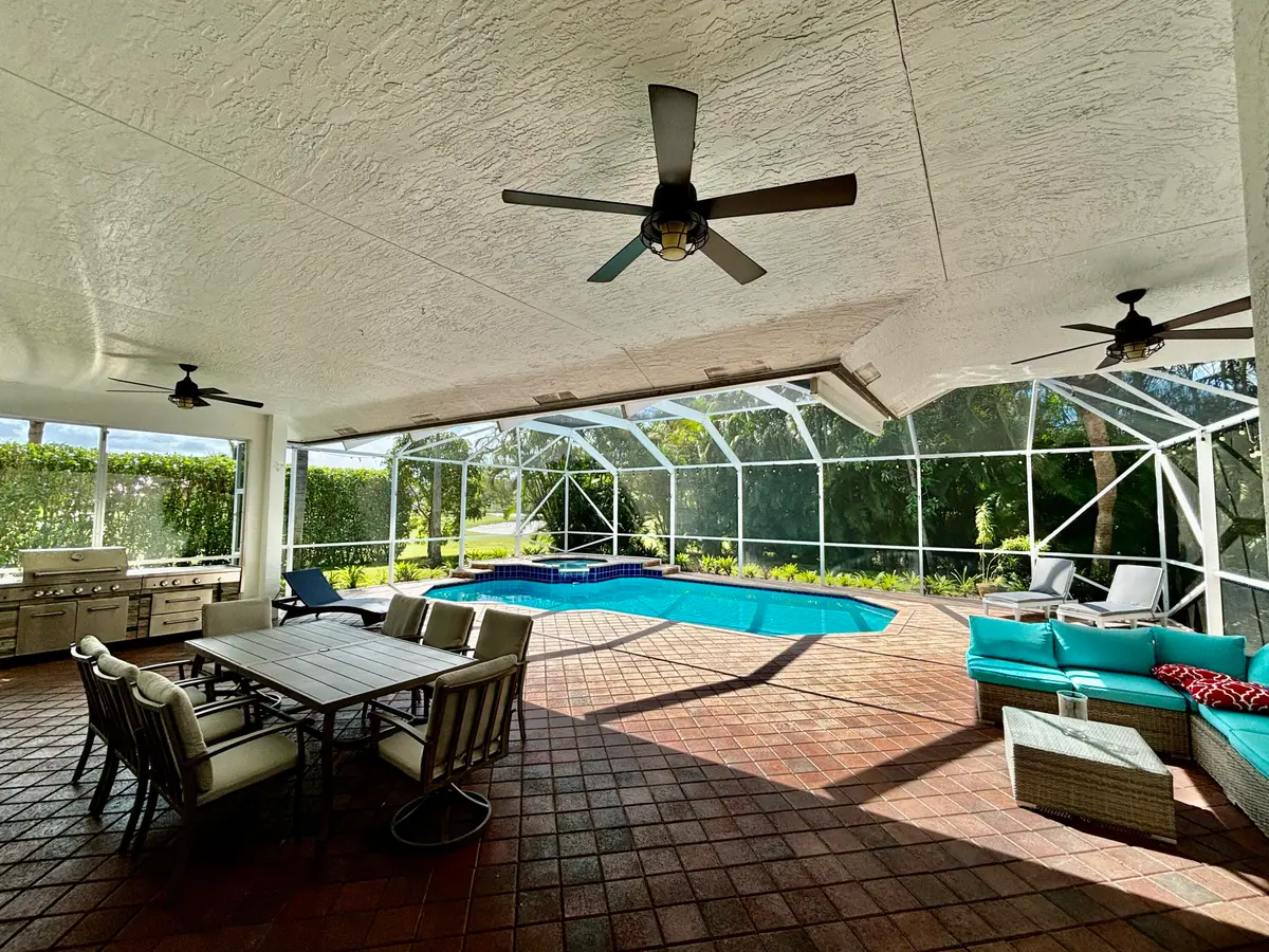 Screened Patio at 1920 S Club Drive, Wellington