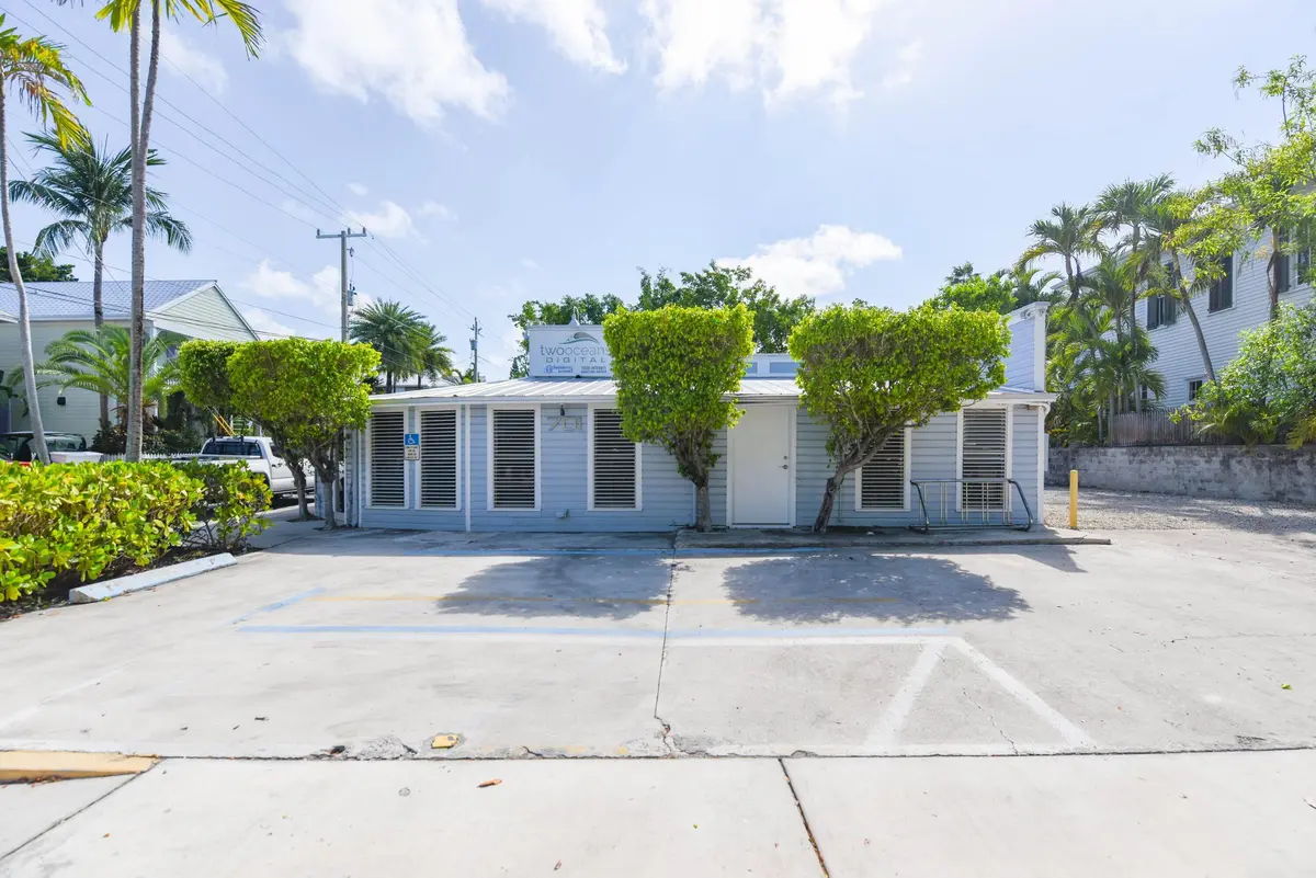 Front of Building at 701 Simonton Street, Key West