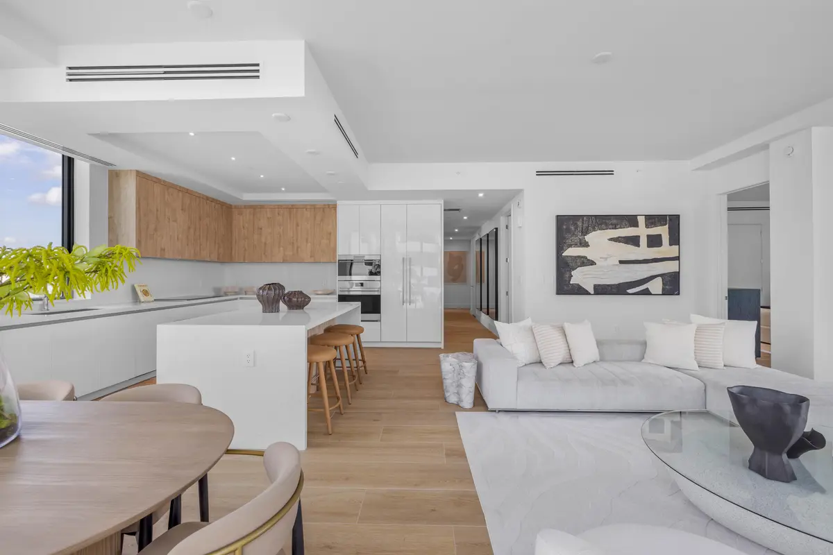 Open Living Space at 305 Briny Avenue 301, Pompano Beach