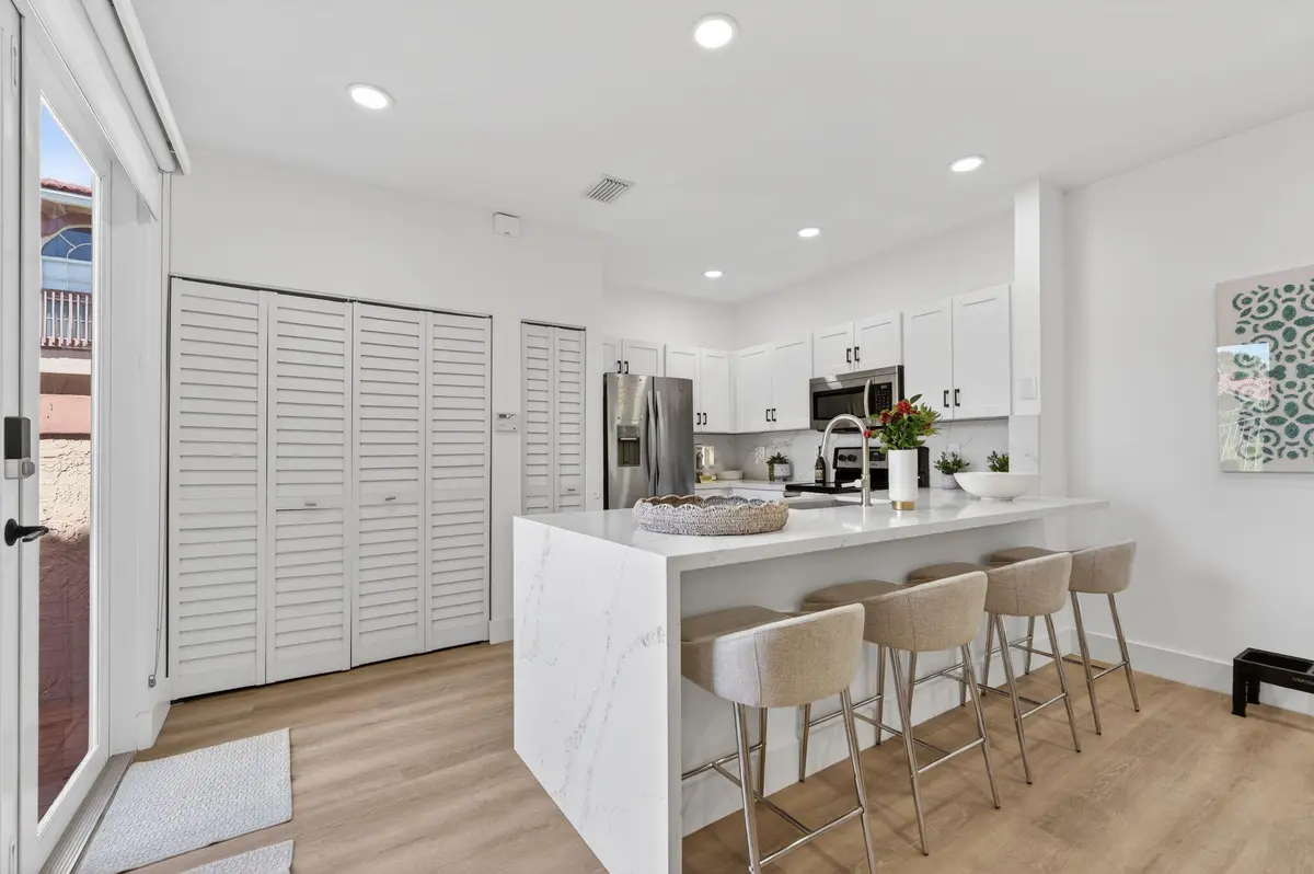 8-web-or-mls-DSC09132 at 11892 Royal Palm Boulevard 11892, Coral Springs
