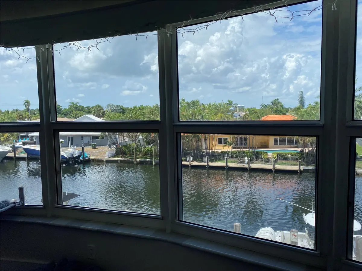 Photo 10 at 3031 NE 51st Street 305w, Fort Lauderdale