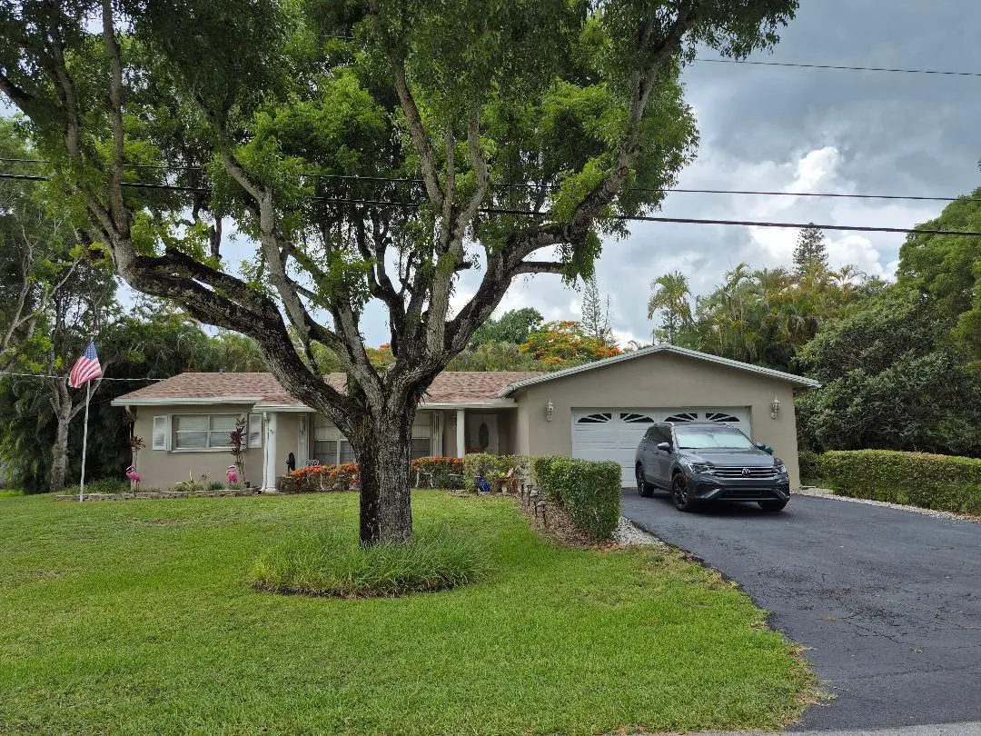 11500 sw 3 ext front at 11500 SW 3rd Street, Plantation