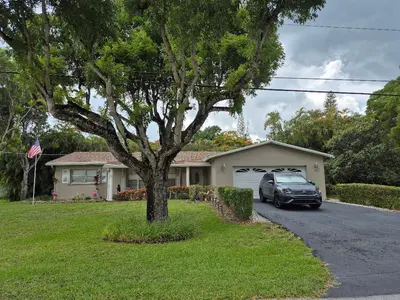11500 SW 3rd Street, Plantation – sold