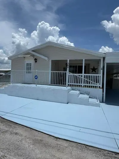 2023 Saint Lucie Boulevard 309, Fort Pierce – sold