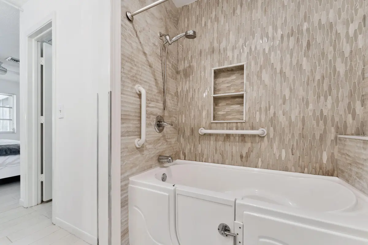 Primary Bathroom at 1120 Cactus Terrace 46-c, Delray Beach