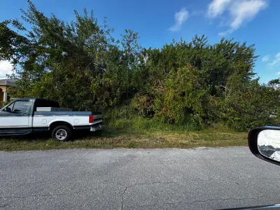 951 SW Mcelroy Avenue, Port St. Lucie – Unimproved Land for sale