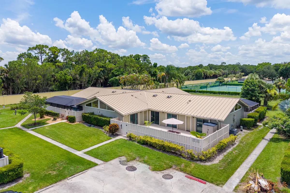 5620 Eagle Lake Drive, Palm Beach Gardens, FL – photo 2