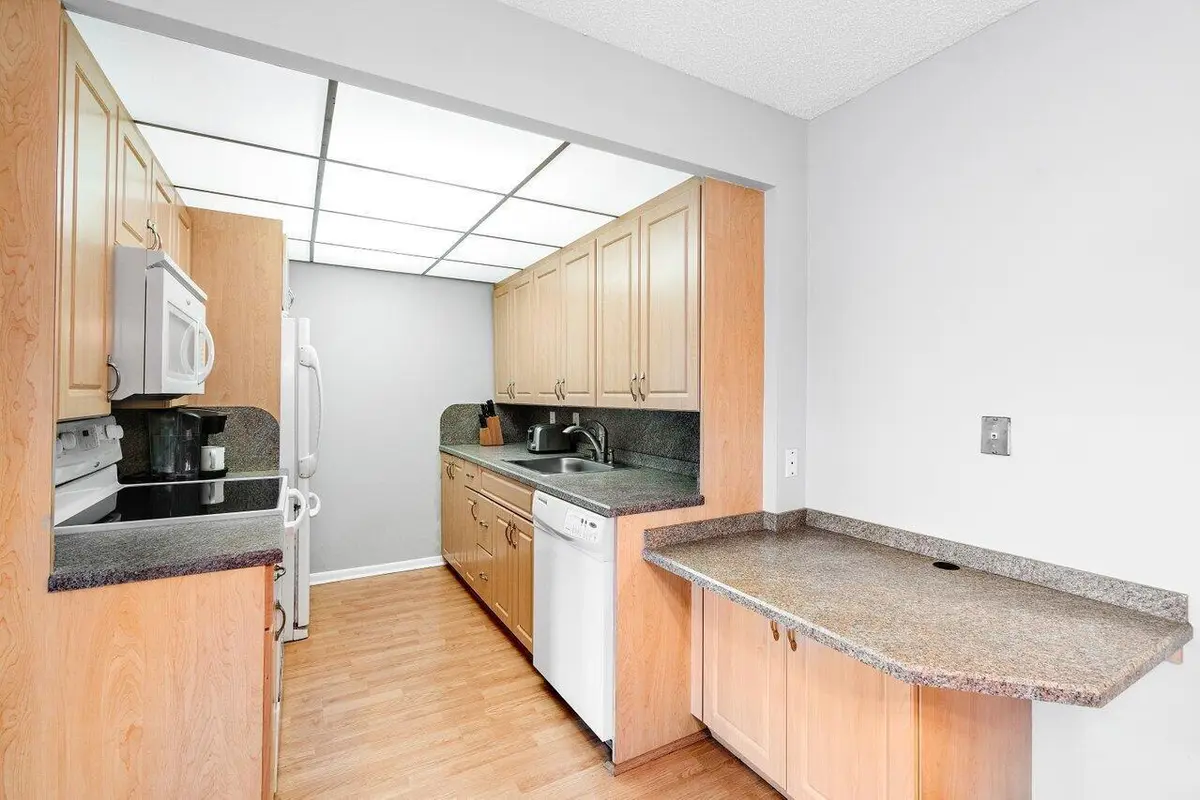 008-2046RexfordC-BocaRaton-FL-33434-SMAL at 2046 Rexford C, Boca Raton