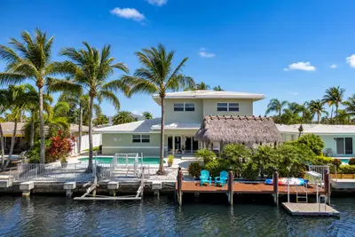 240 SE 3rd Court, Pompano Beach – Single Family Residence for sale