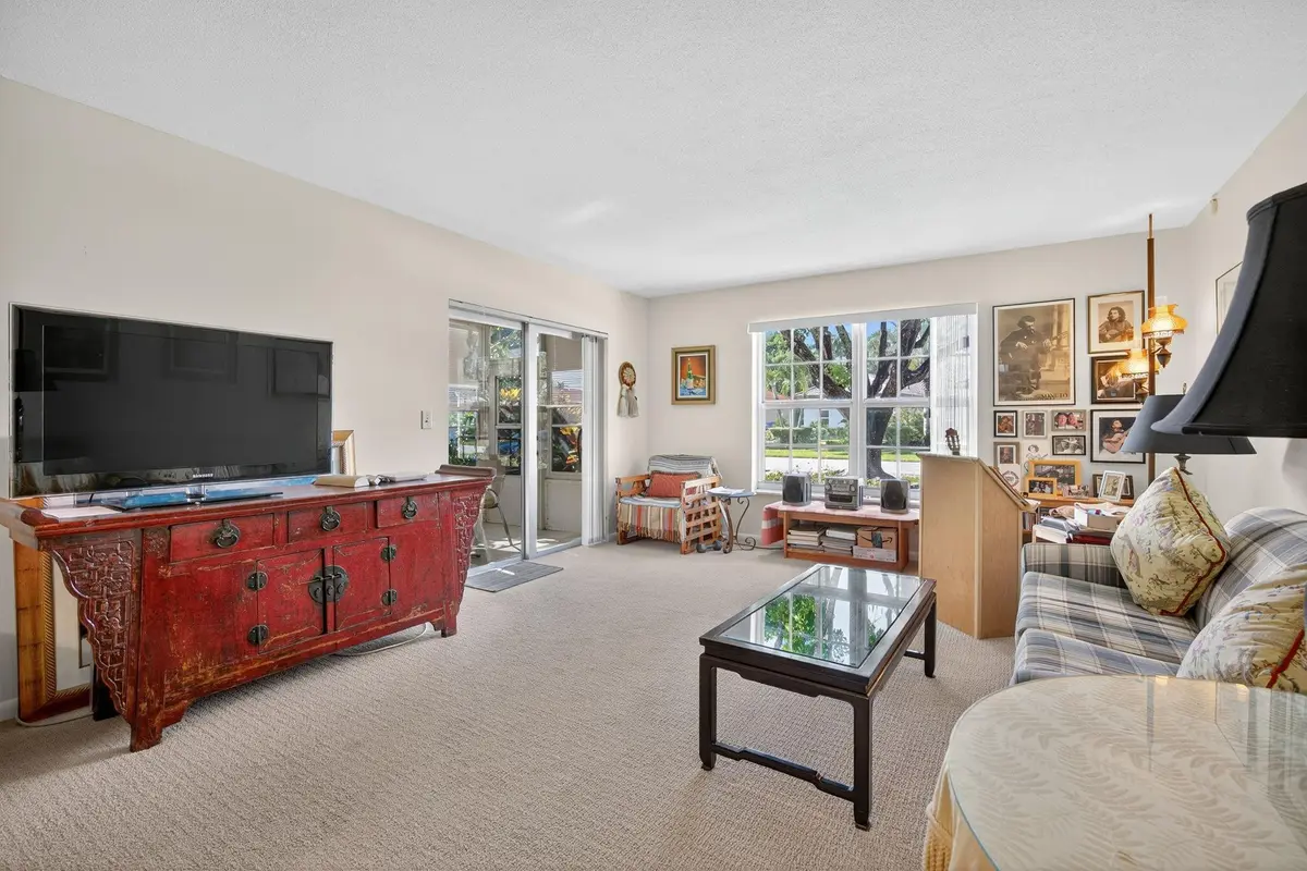 Photo 6 at 5580 Tamberlane Circle 133, Palm Beach Gardens