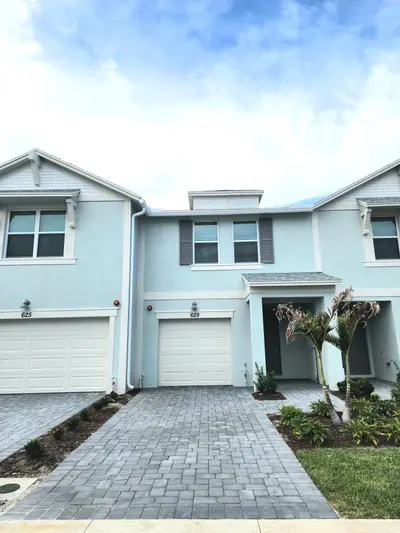629 Salisbury Circle, Fort Pierce – Townhouse for rent