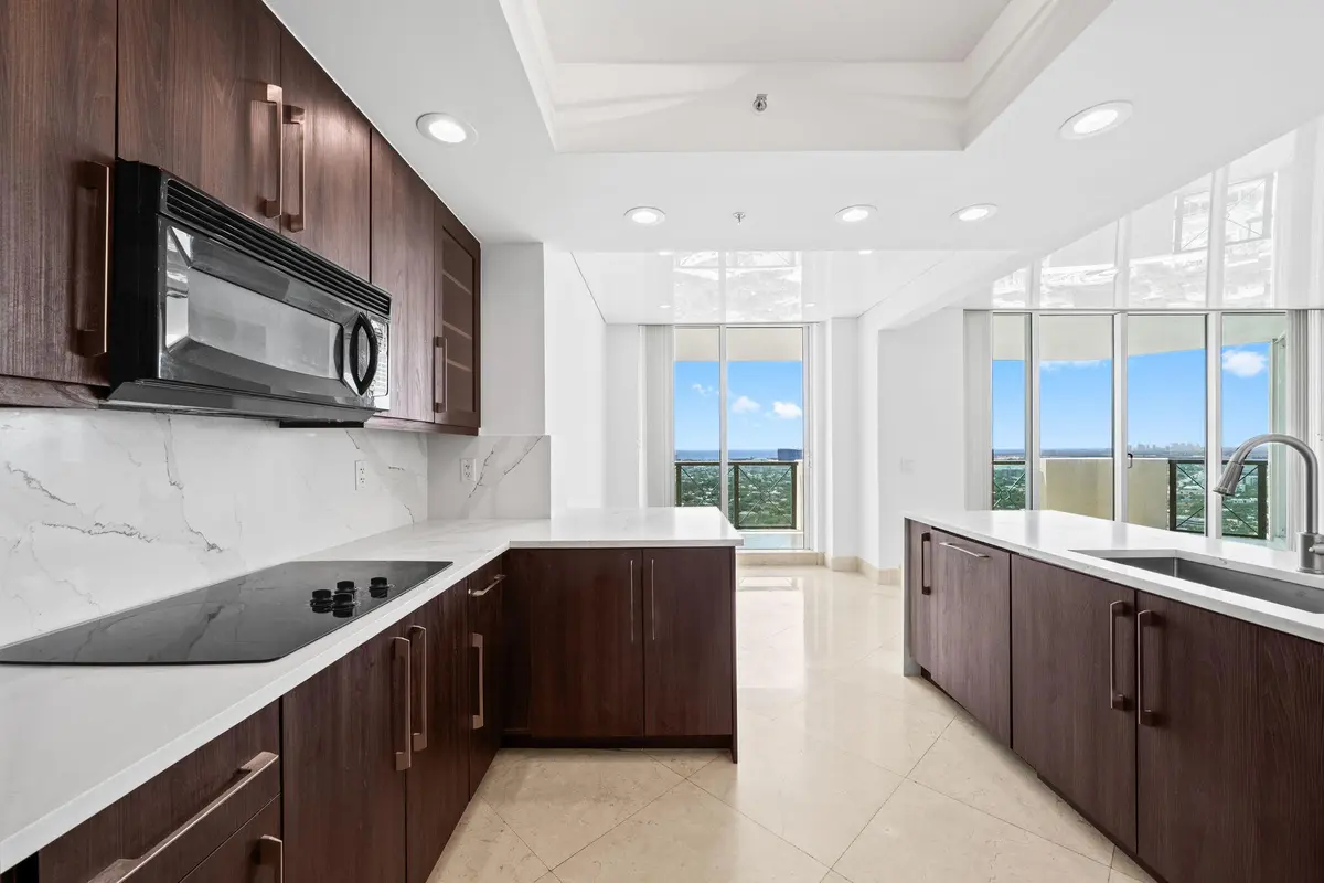11-web-or-mls-A7R07141 copy at 411 N New River Dr Drive 3605, Fort Lauderdale