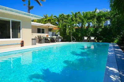 2060 Coco Palm Place, Lauderdale-By-The-Sea – Single Family Residence for sale