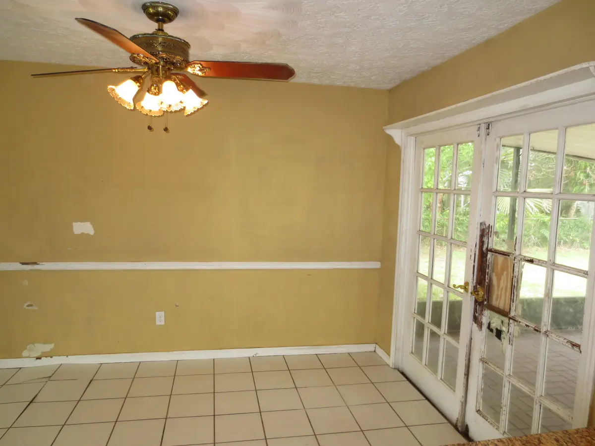 Dining room at 782 NW Selvitz Road, Port St. Lucie