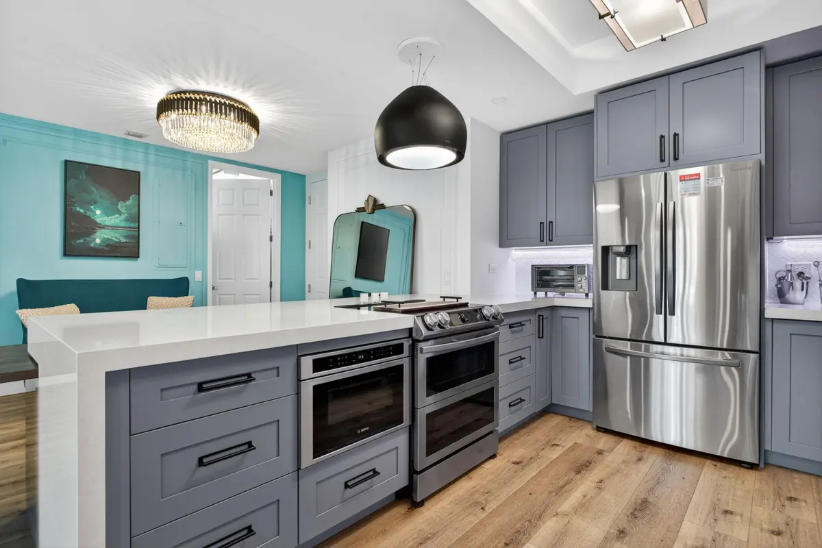 15-web-or-mls-2609-2232 at 2609 NE 14th Avenue 105, Wilton Manors
