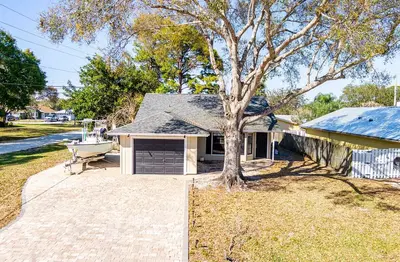 2890 1st Place, Vero Beach – leased