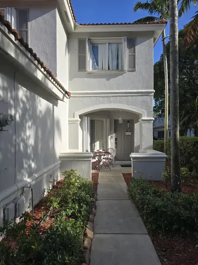 6511 Sandy Bank Terrace, Riviera Beach – Townhouse for sale