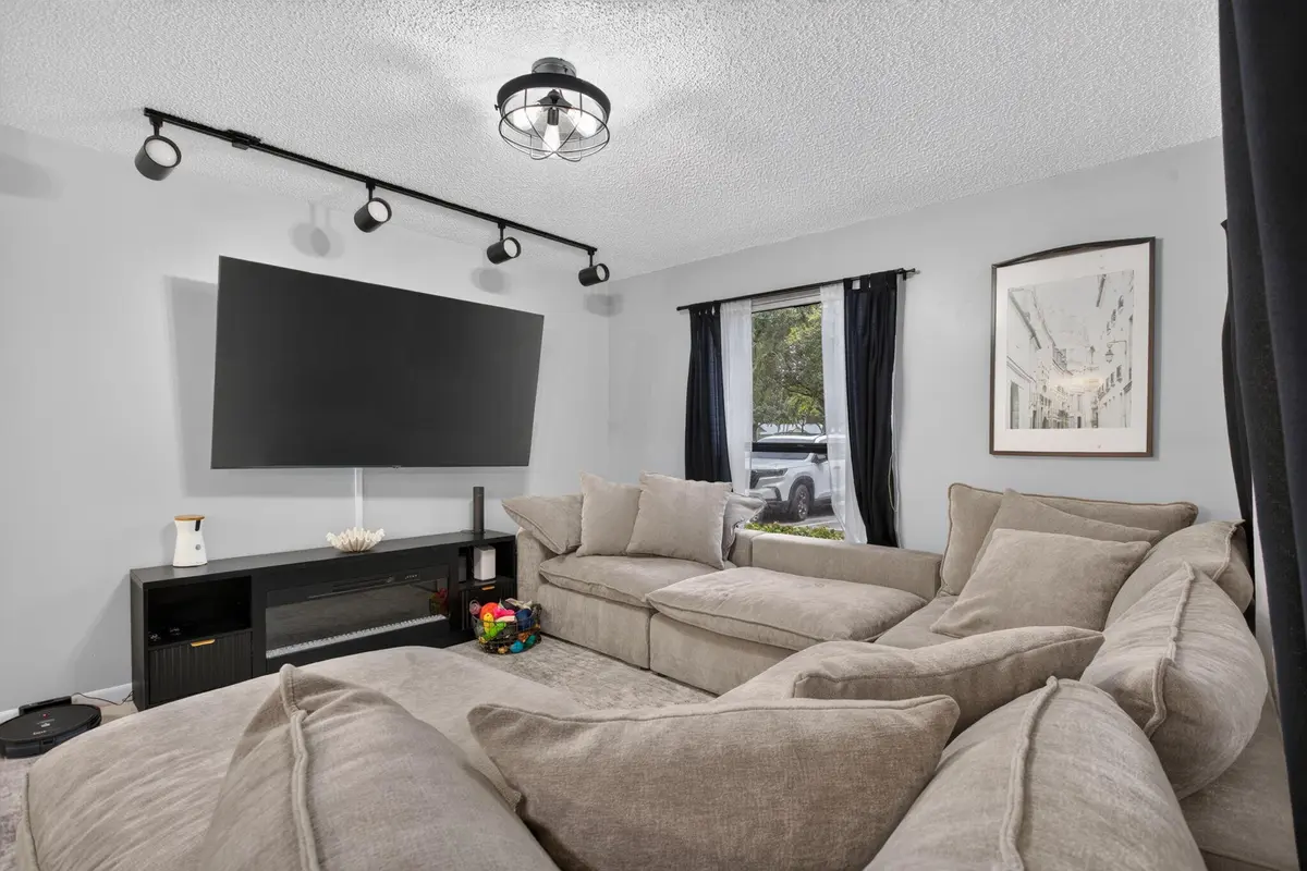 12-web-or-mls-3331 -4701 at 3331 NW 47th Avenue 3242, Coconut Creek