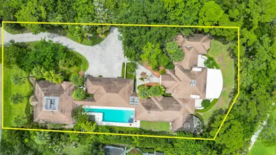 7107 SE Golfhouse Drive, Hobe Sound – Single Family Residence for sale