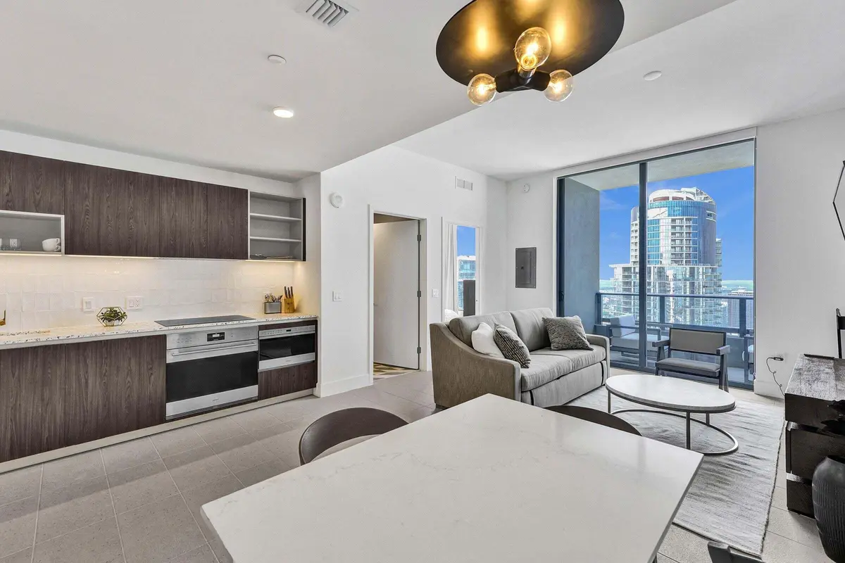 20240920143528079524000000-o at 159 NE 6th Street 4813, Miami